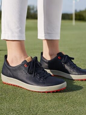 ECCO Women’s Golf Shoes Navy Blue Spikeless Leather EU 39 (US 8-8.5)